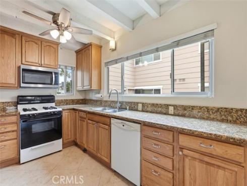 600 W Lambert  48  Road, La Habra, CA