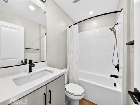 285  Vista Dr  62 , La Habra, CA