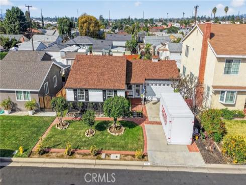 311 S Colfax  , La Habra, CA