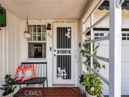 311 S Colfax  , La Habra, CA