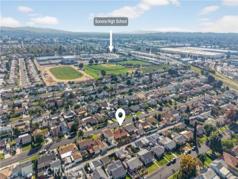 311 S Colfax  , La Habra, CA