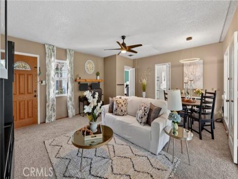 311 S Colfax  , La Habra, CA