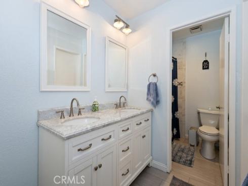 574  Stone Harbor  , La Habra, CA