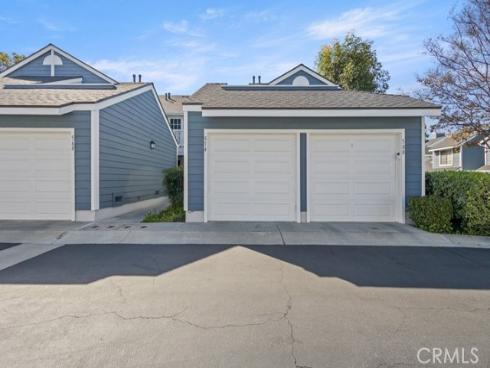 574  Stone Harbor  , La Habra, CA