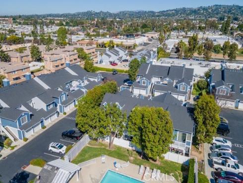 574  Stone Harbor  , La Habra, CA