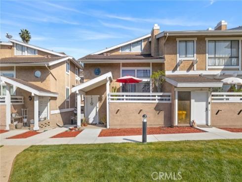 957 W Imperial  30 , La Habra, CA