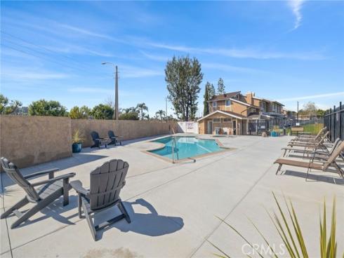 957 W Imperial  30 , La Habra, CA