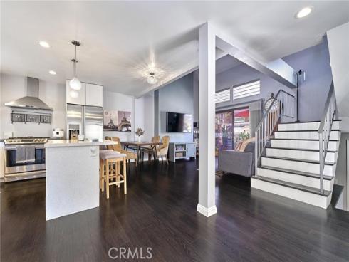 957 W Imperial  30 , La Habra, CA