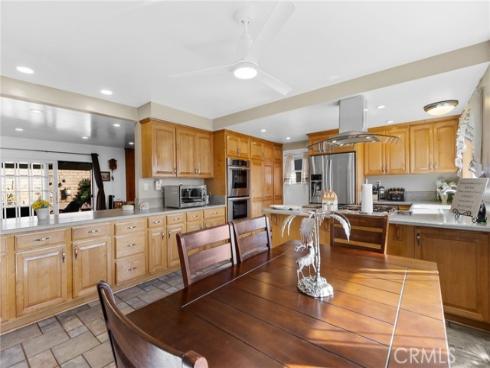 1240  Lynwood St  , La Habra, CA