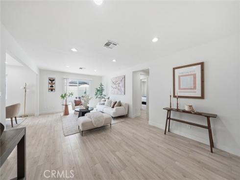 305 N College   Drive, La Habra, CA