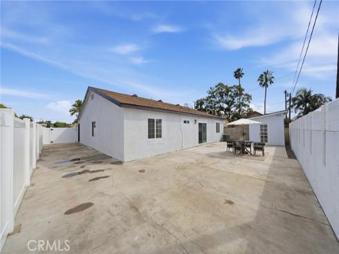 305 N College   Drive, La Habra, CA