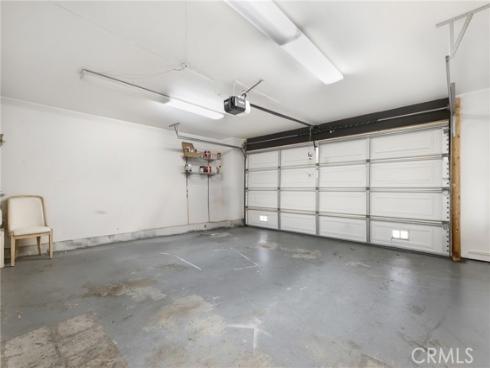 124 S Valencia  , La Habra, CA