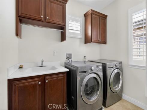 1311 W Dahlia  , La Habra, CA