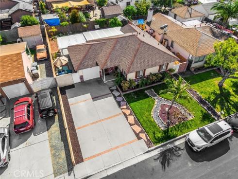 304 S Colfax  , La Habra, CA