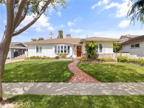 2511  Gregory   Lane, La Habra, CA