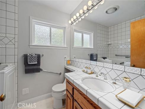 2511  Gregory   Lane, La Habra, CA