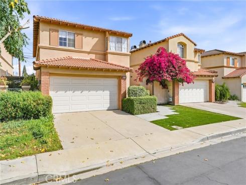 2201 W Toledo  , La Habra, CA