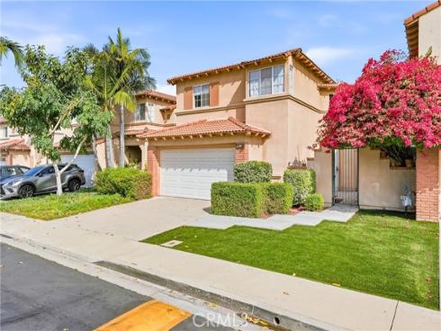 2201 W Toledo  , La Habra, CA