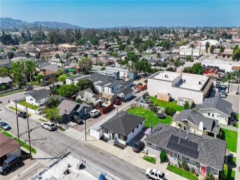 107  California St  , La Habra, CA