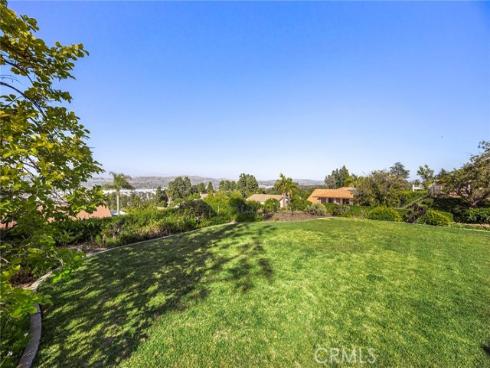 361 E Country Hills  , La Habra, CA
