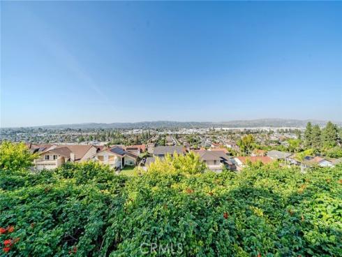 1520  Via Los Coyotes  , La Habra, CA