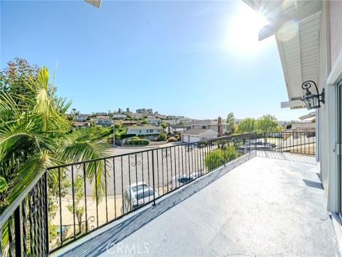 1520  Via Los Coyotes  , La Habra, CA