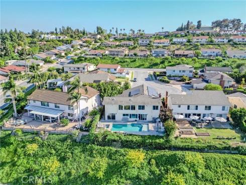 1520  Via Los Coyotes  , La Habra, CA