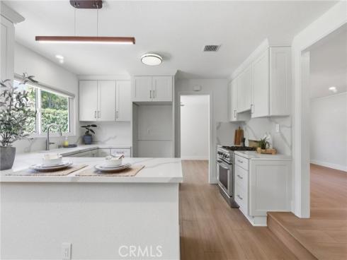 350 Latchwood , La Habra, CA