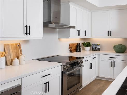 308 E Whittier   Boulevard, La Habra, CA