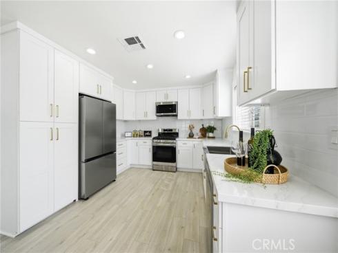 305 N College   Drive, La Habra, CA