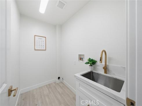 305 N College   Drive, La Habra, CA