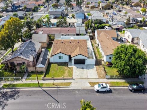 305 N College   Drive, La Habra, CA