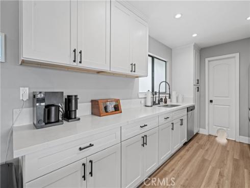 1740 E Francis  , La Habra, CA