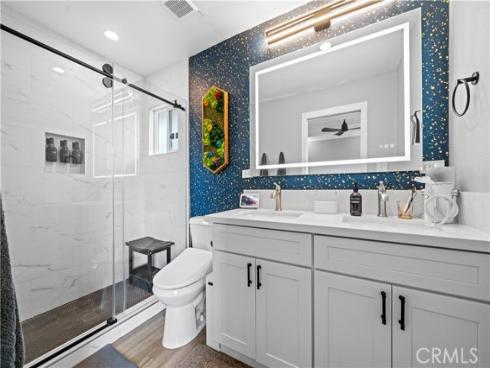 1740 E Francis  , La Habra, CA