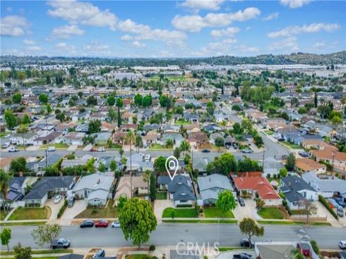 1740 E Francis  , La Habra, CA