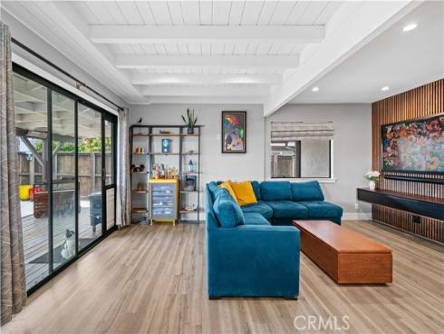 1740 E Francis  , La Habra, CA