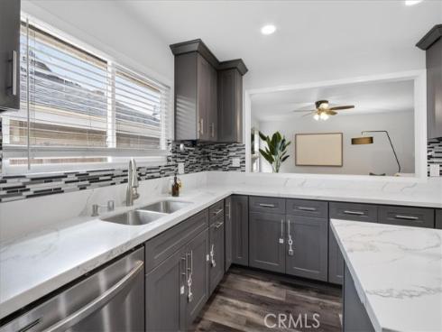 1241  Viviwood  , La Habra, CA