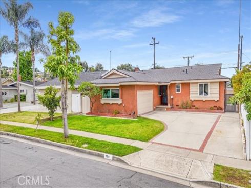 1241  Viviwood  , La Habra, CA