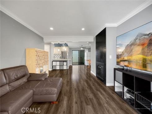 1018 E La Habra  , La Habra, CA
