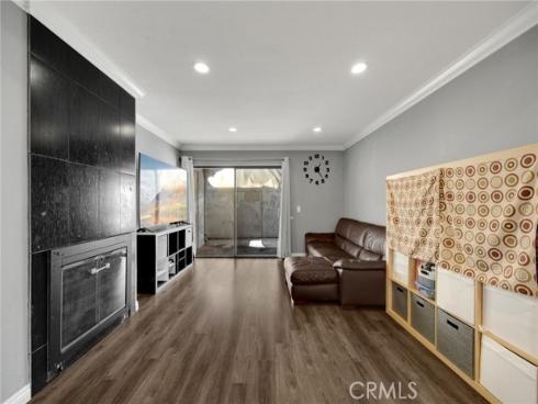 1018 E La Habra  , La Habra, CA
