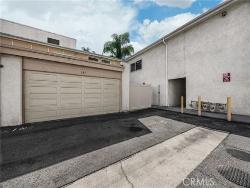1018 E La Habra  , La Habra, CA