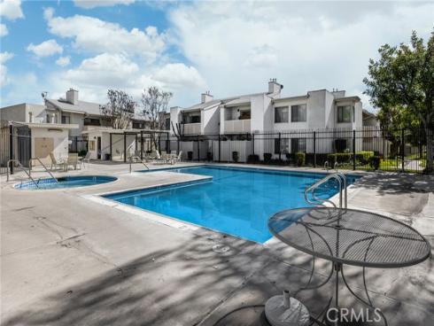 1018 E La Habra  , La Habra, CA