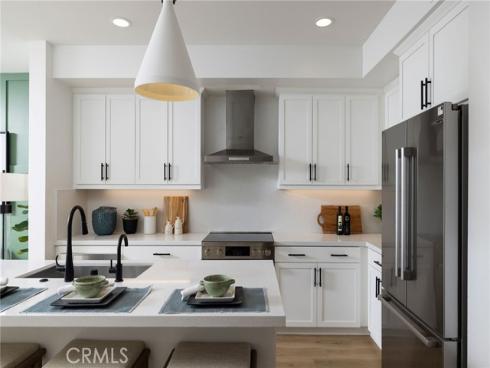762 N Orange   Street, La Habra, CA