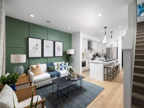 762 N Orange   Street, La Habra, CA