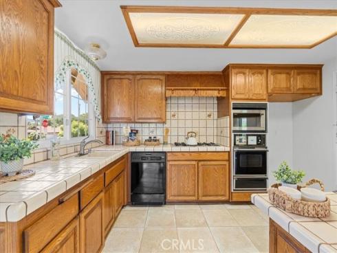 2501 W Cajon Drive, La Habra, CA