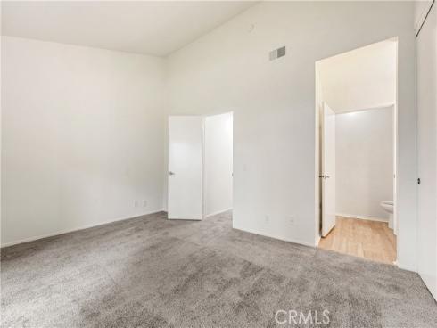 1074 E La Habra , La Habra, CA