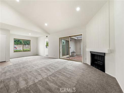 1074 E La Habra , La Habra, CA