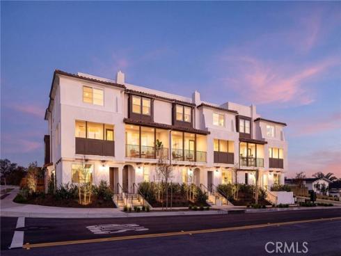 164 E Whittier   Boulevard, La Habra, CA