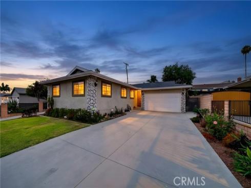 1821  Verdugo   Avenue, La Habra, CA