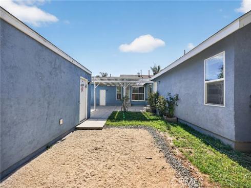 220 S Dexter Street, La Habra, CA